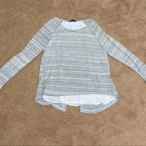 Code bleu Gray & white sweater medium